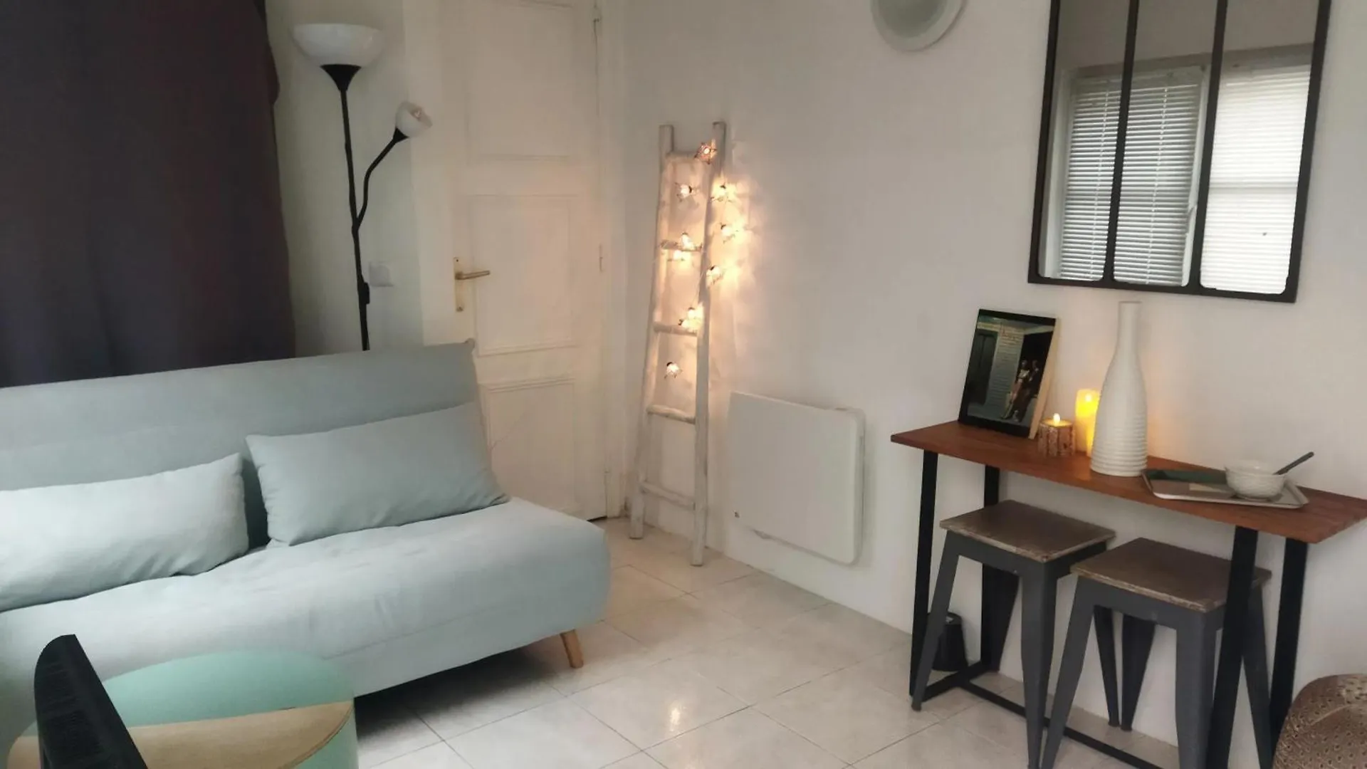 Apartment Studio Cosy A Paris 12M² Avec Terrasse Privee
