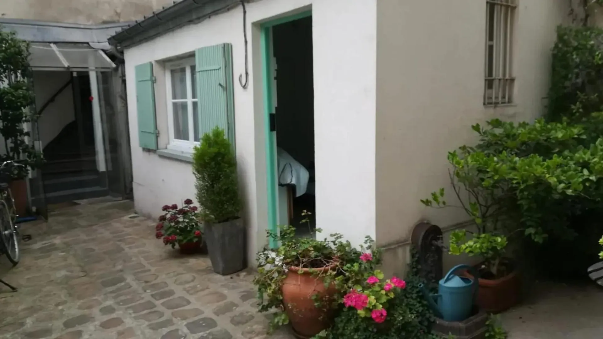 Studio Cosy A Paris 12M² Avec Terrasse Privee